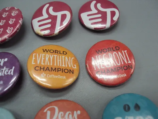 Знак круглый Kolobrzeg Колобжег Польша CoffeeDesk кофе лайк like лот 12 шт №17005 Де купити