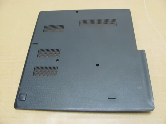 номер0947-3 сервісна кришка Панель доступу Кришка доступу service cover 13N0-BNA1U02 для MEDION AKOYA E7226 оригінал Продаж