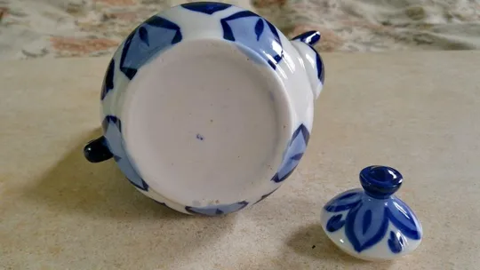 Чайник заварювальний стара радянська порцеляна Кисловодськ Вживане 0,5л Продаж