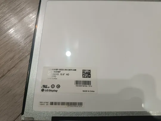 Матриця для ноутбука 40pin 15.6 Slim B156XTN03.2 B156XW03 V.1, B156XW03 V.3, B156XW04 V.0 LTN156AT07, LTN156AT06, LTN156AT11, LTN156AT20 LP156WH3 CLAA156WA15A N156B6-L0D, N156BGE-L41 B156XW03 V.1, B156XW03 V.2,B156XW03 З аукціону