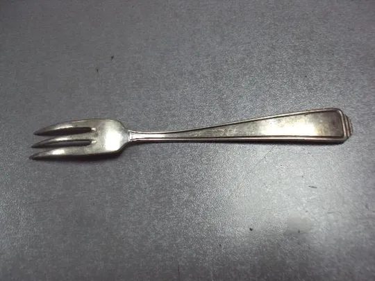 Вилка десертная 15 см клеймо WILLNER patent 90 посеребрение №10163 Де купити