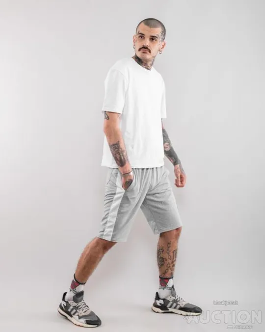 Чоловічі шорти "ine" колір сірий З аукціону