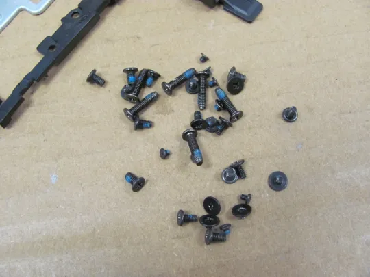 номер0824-15 комплектуюче кріплення гвинти для HP EliteBook 830 840 845 G7 G8 ZBOOK 14 G7 оригінал З аукціону