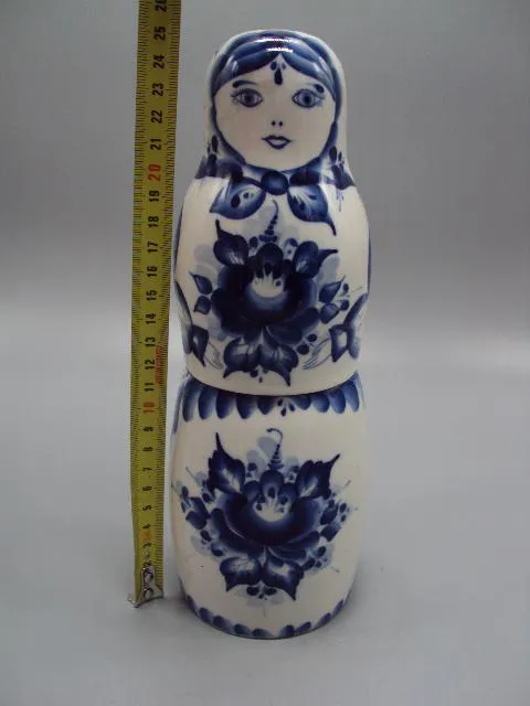 Купити Штоф авторский фарфор Гжель матрешка автор Кулинков А. высота 25 см №13697