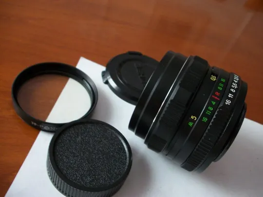 Объектив Гелиос-44М-6 , М-42 , УФ-1 52-мм , обе крышки . Таких Нет . Новый-New Продаж