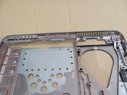 548-1 Кришка дно піддон корпуса 6070B0937201 840657-001  для HP ProBook 640 G2 640 G3 645 G2 645 G3   оригінал Де купити