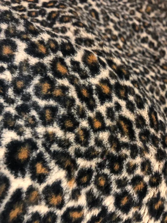 Продам тканину Недорого