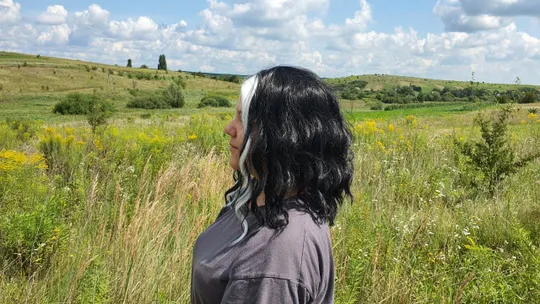 Перука чорна з білими прядками Р-15 Продаж
