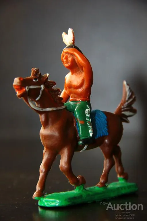 индеец ГДР №097 ЖЕЛЕЗНАЯ РАКУШКА на коне №311 Фрихольд Фишер Ціна