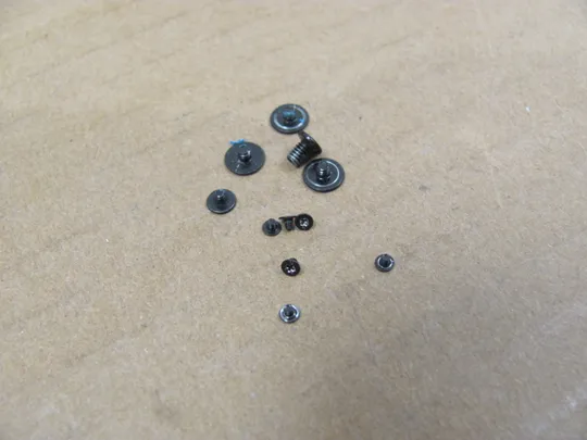 777-6 комплектуюче гвинти  для Dell ALIENWARE x15 R1 R2 оригінал Де купити