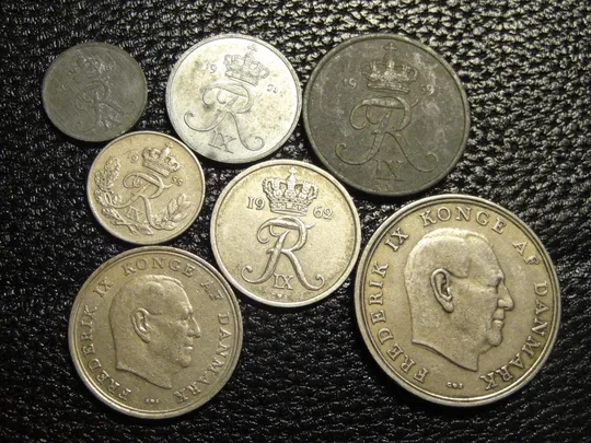 Комплект монет Данії (Король Фредерік IX) Ціна