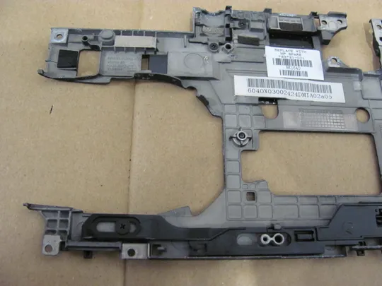 443-9 кріплення корпуса 753721-001 для  HP EliteBook Revolve 810   оригінал Недорого