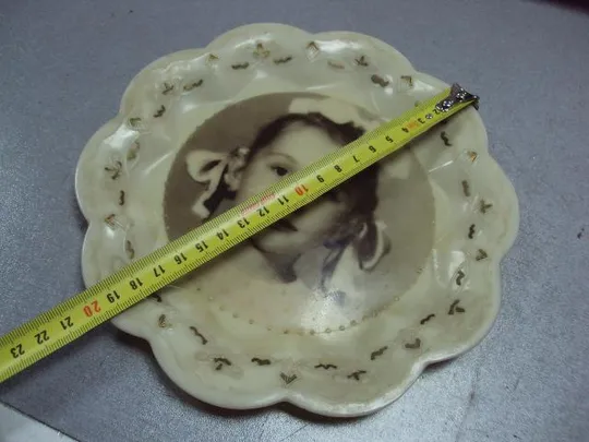 Купити Тарелка пластик портрет девочки КПЗ МХП ТХП пластмасс диаметр 20 см №10772