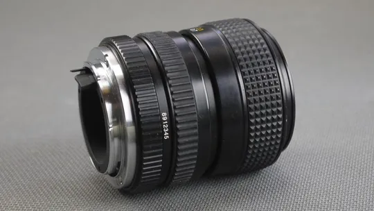 Об&#039;єктив Pentax-M зумобъектив Auto Chinon Zoom 35-70mm/3.5-4.8 Macro MC Ф52mm Вживане Продаж