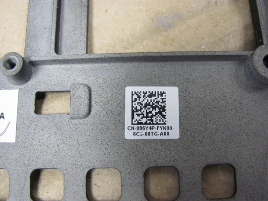 677-1  Кришка дно піддон корпуса AM1DJ000421 086Y4P для DELL Precision 17 7710 M7710  оригінал Характеристики