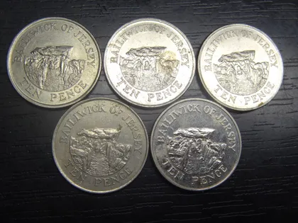 фото, 10 пенсів Джерсі (порічниця) 5шт, всі різні