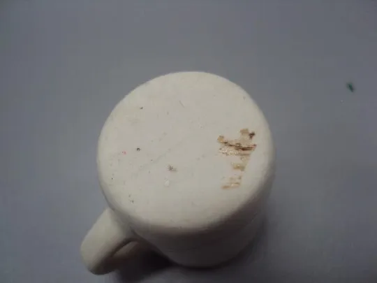 Фигура керамика миниатюра Европа бокал кружка высота 2,8 см №13717 Інтернет-аукціон