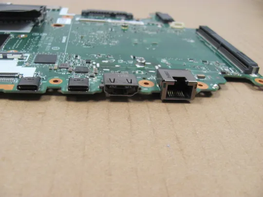 856-7 материнська плата DP710 NM-B121  SR32N  i7-7820HQ для  LENOVO Thinkpad P70 P71 оригінал Характеристики