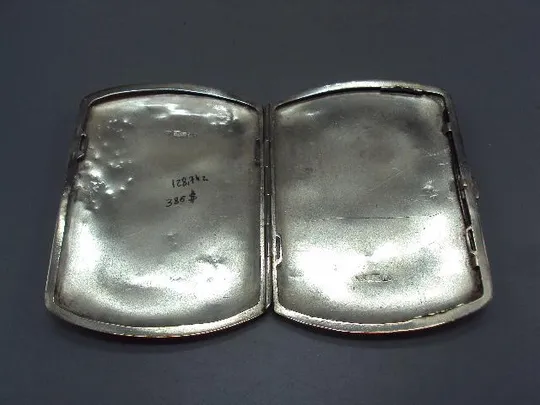 Портсигар гравюра серебро WSP 84 LS проба вес 128,88 г высота 10,6 см, ширина 7,7 см №13968 Характеристики