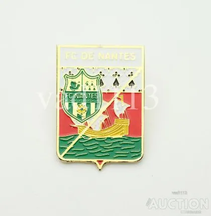 фото, значок футбол  ФК Нант  Франция  - France.  (серия герб города и эмблема клуба)
