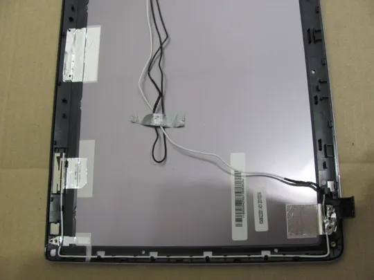 550-32 кришка матриці 40.4M435.001 11S604M42300 для LENOVO IdeaPad Z570, Z570A, Z575 оригінал Характеристики