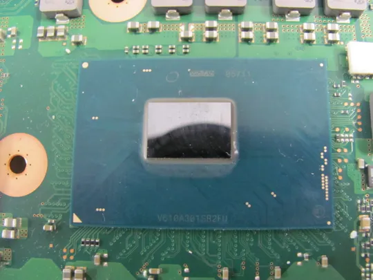 661-20 материнська плата CP714671-01 CP702445-X3 SR2FU  i7-6820HQ для  Fujitsu Celsius H760 H770 оригінал Торговий майданчик