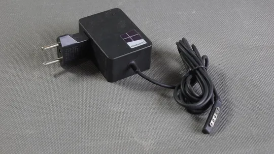 оригинальный блок питания для планшета Microsoft Surface Microsoft model:1512 Ціна