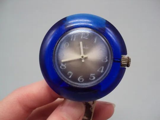 Наручные часы Ruhla Рухла круглые пластик диаметр 4,8 см не на ходу №15473 Ціна