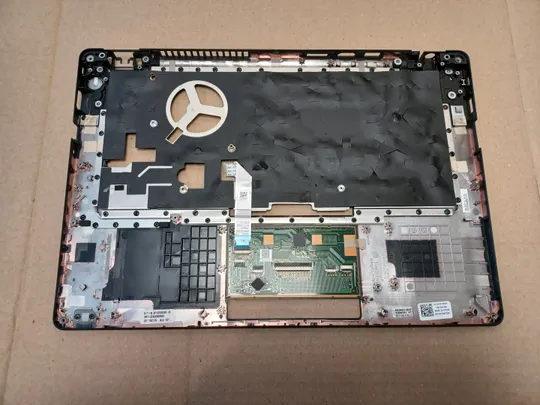 Купити номер1065-2 корпус кришка палмрест корпус топкейс верхня панель палмрест cover-C тачпад A16726 AP1SD000A00 для  Dell Latitude E5480 оригінал