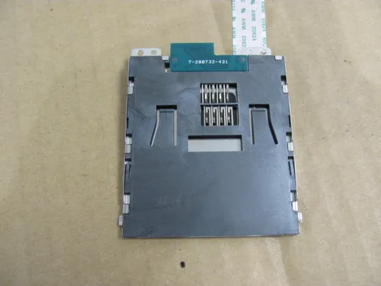 номер0728-25  плата CARD READER 0FXKWT  для  DELL  Latitude 5520 5521 Precision 3560 3561 оригінал З аукціону