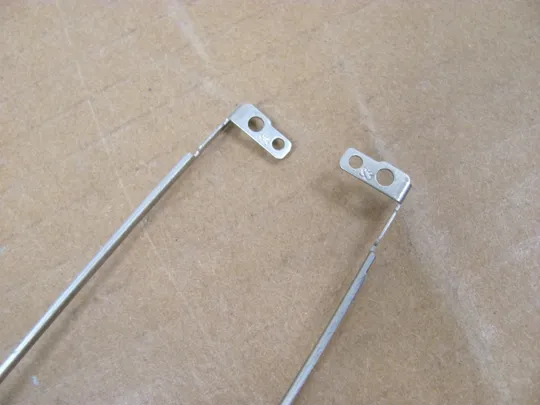 865-19 кріплення матриці з петлями  для  Toshiba Dynabook Portege Tecra A40-J A40-K  оригінал З аукціону