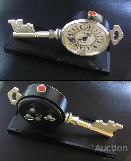 Часы будильник Слава Ключ Москва СССР Идеальное отличное новое состояние Исправные Недорого