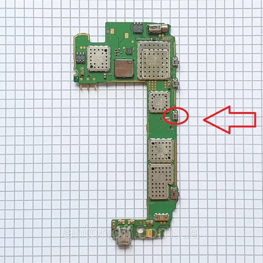 Купити Системна плата Nokia Lumia 520 RM-914 потрібно замінити кнопку !!!
