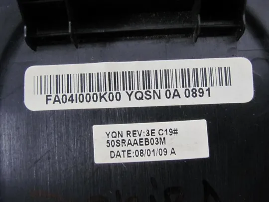 №229-18 сервісна кришка FA04I000K00 для Toshiba QOSMIO X300 X305 оригінал З аукціону
