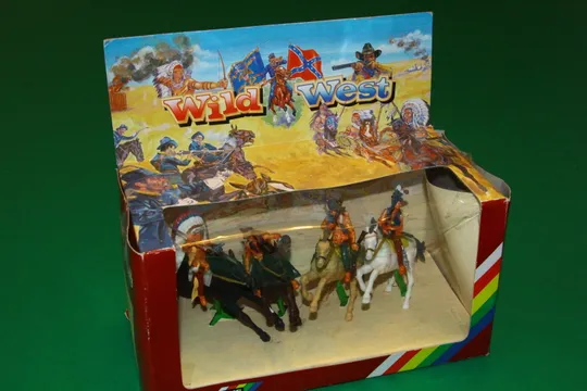 ІНДІАНЦІ НА КОНЯХ индейцы BRITAINS 54мм Англія  НАБІР №7404 Ціна