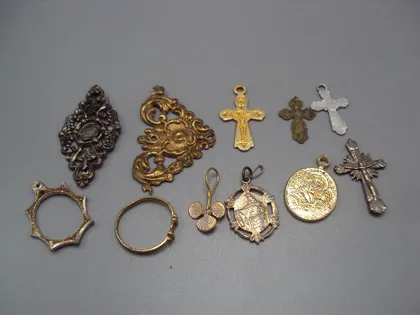 фото, Біжутерія деталі фрагменти хрестики детали запчасти бижутерия крестик ладанка лот №18575