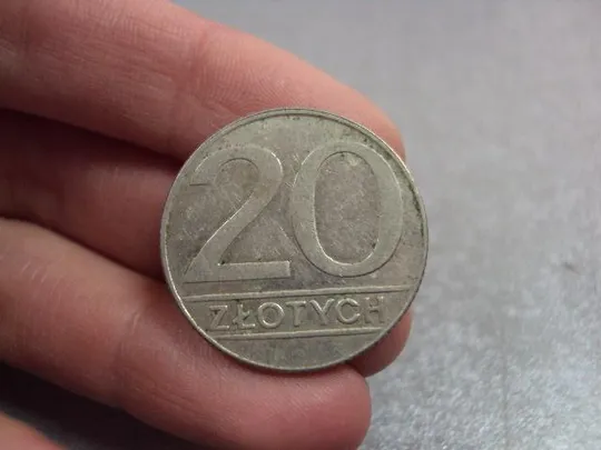 Купити монета польша 20 злотых 1990 №9723