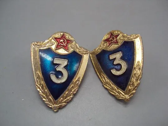 знак классность 3 вс ссср винт гайка лот 2 шт №15218 З аукціону