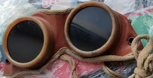 Купити Специализированные очки летчиков или горных стрелков или гоночные 1930-годов tt232