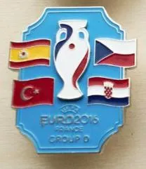 фото, Футбол - значок из серии  "ЕВРО 2016"  группа D : Хорватия, Испания, Турция, Чехия