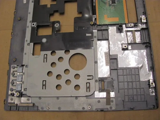 572-7 Кришка панель палмрест та тачпад AP0OC000200 для Dell VOSTRO 3560 V3560 оригінал Характеристики