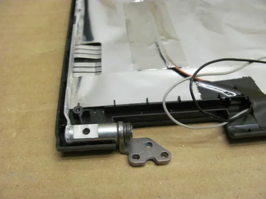 номер0131-3 кришка матриці + кріплення з петлями для FUJITSU E780 оригінал Характеристики