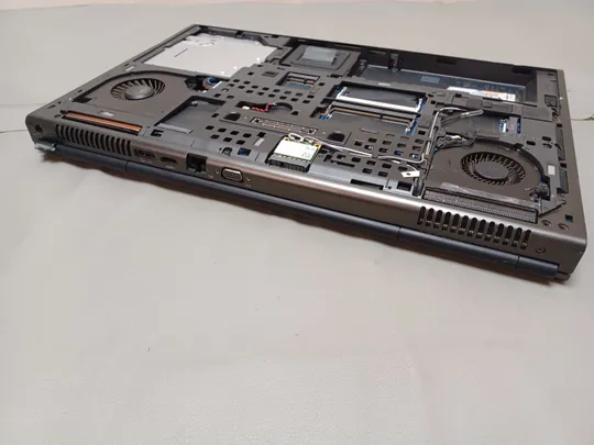 1036 DELL PRECISION M6800 core i7 НІМЕЧЧИНА На торгах