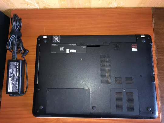 Купити Ноутбук Sony SVF15 i3-3217U/6GB/SSD 120GB/InteHD+GF GT 740M