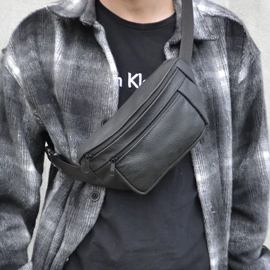 Шкіряна бананка. найкраща якість на ринку. Інтернет-аукціон