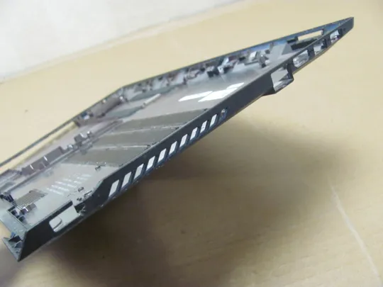 номер0941-8 Кришка дно піддон корпуса Нижний корпус (дно) для ноутбука Низ 460.08B0I.0002 5CB0M44667 для Lenovo V110-15IKB V110-15ISK оригінал На торгах