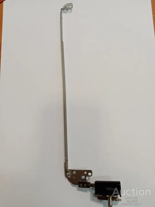 Dell inspiron N5010 5010-6135 петля правая с заглушкой 34.4hh02.001 Ціна