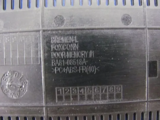 №225-14 сервісна кришка BA81-08518A для SAMSUNG R509 R505 R519 R540 R528 R530 R525 R580 оригіна Продаж