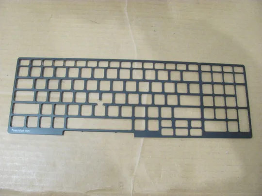 номер0904-13 рамка клавіатура FA1TT000700 0KKXK6 для Dell  Precision  7720 оригінал Ціна