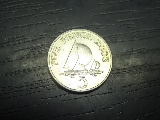 5 пенсів 2003 Гернсі рідкісна Ціна